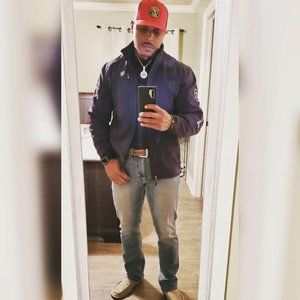 Meet your Posher, Nelson